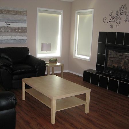Radium Valley Vacation Resort Инвермор Екстериор снимка