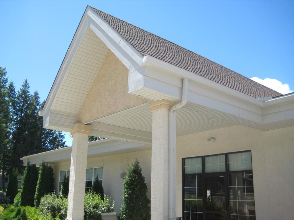 Radium Valley Vacation Resort Инвермор Екстериор снимка